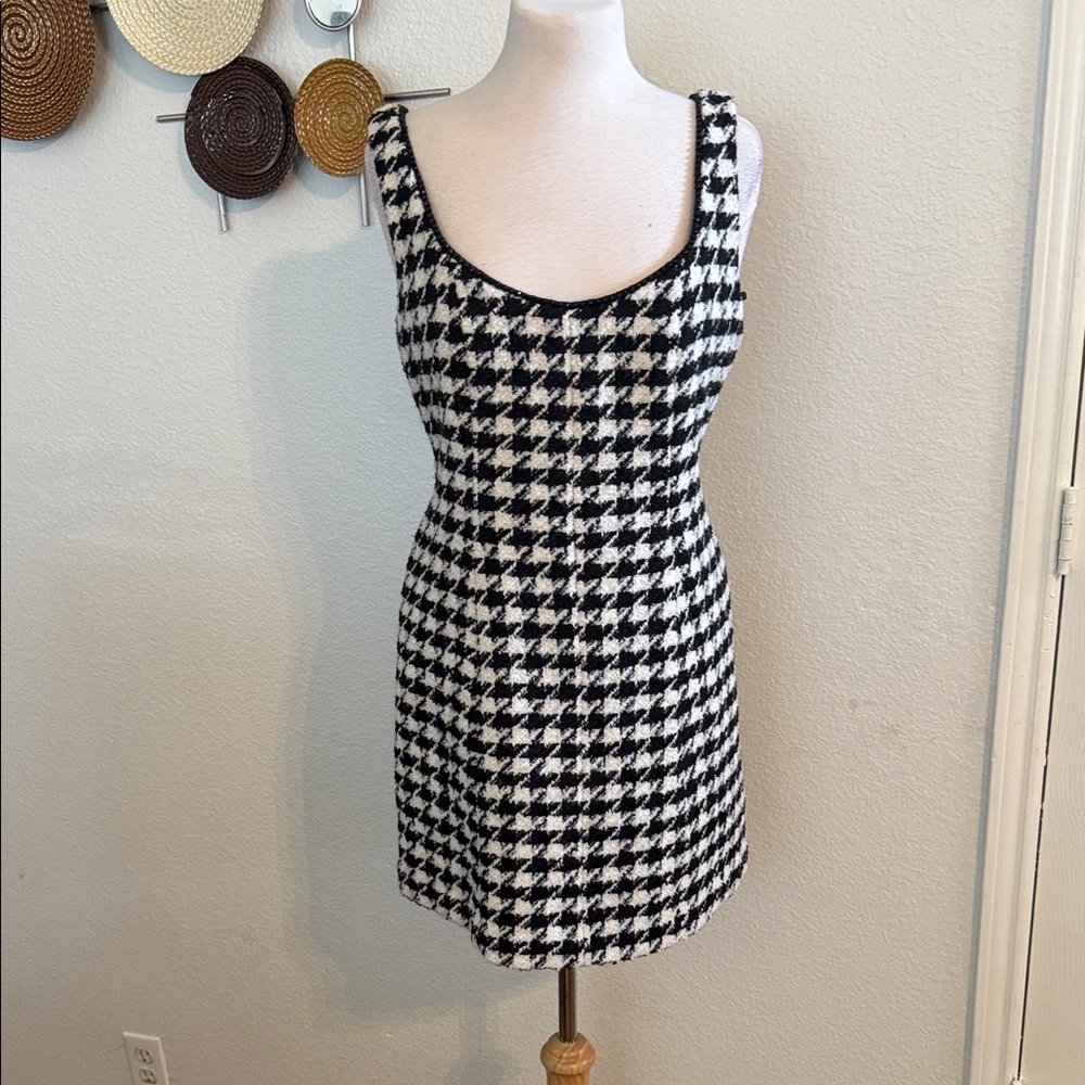 ANTONIO MELANI Monochrome Houndstooth Mini Dress. Sz 12